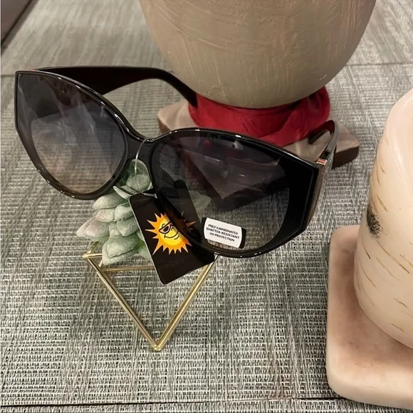 NWT Kiko Boutique Sunglasses - Picture 3 of 8